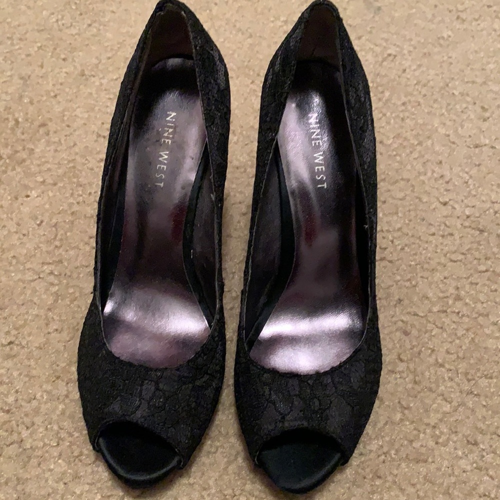 Nine West heels 6M..Price firm